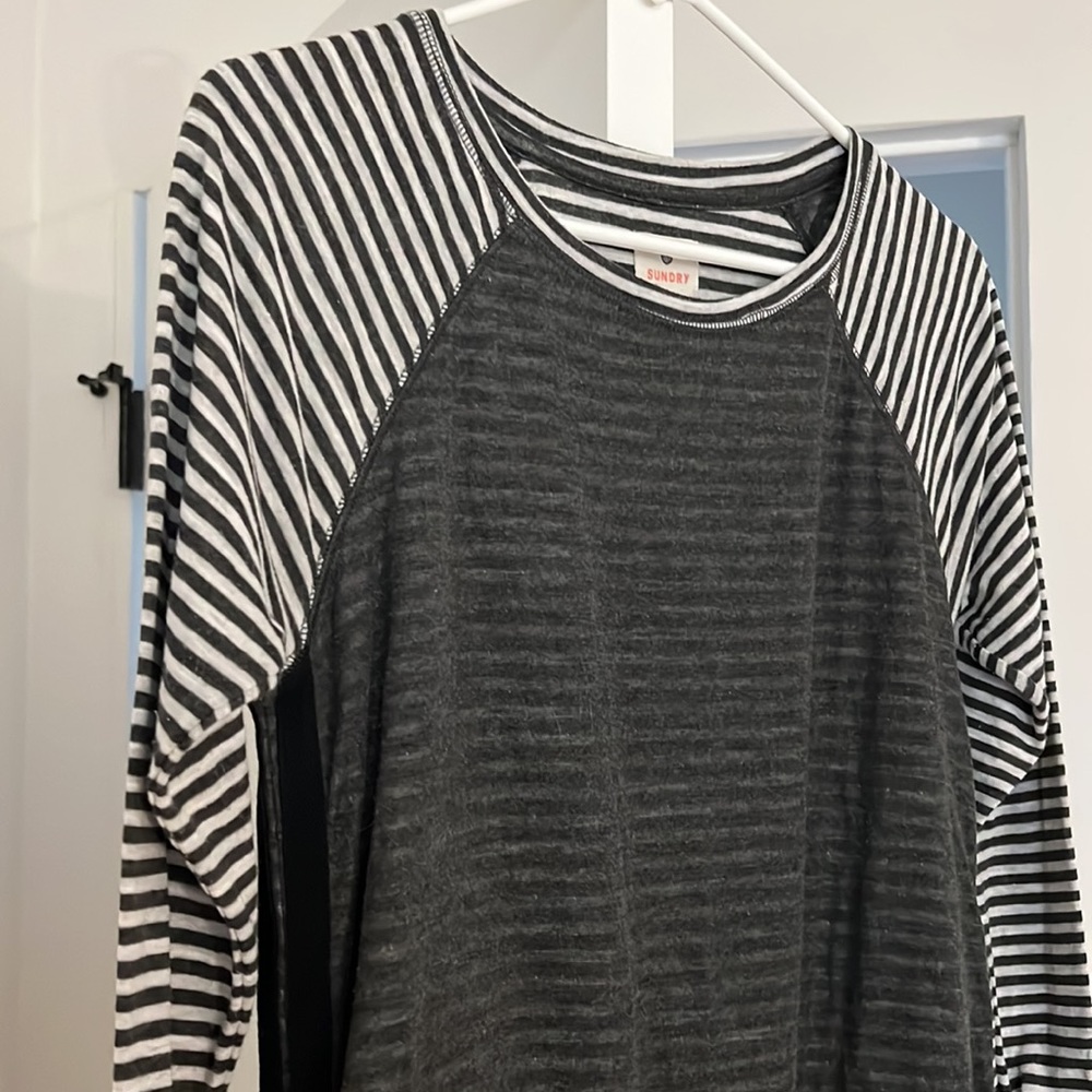 Striped Raglan Dress - Picture 2 of 7